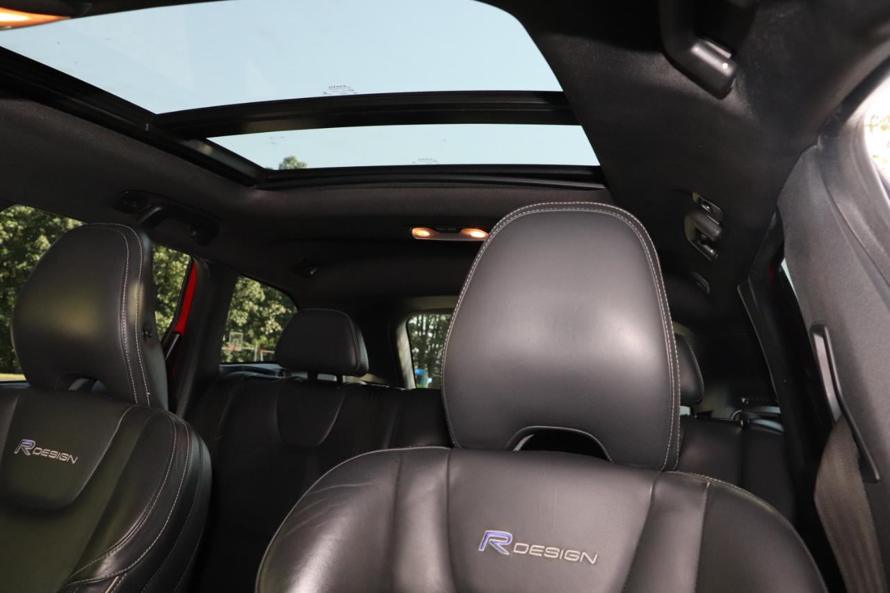 Volvo XC60 AWD 4dr T6 R-Design Platinum 2015