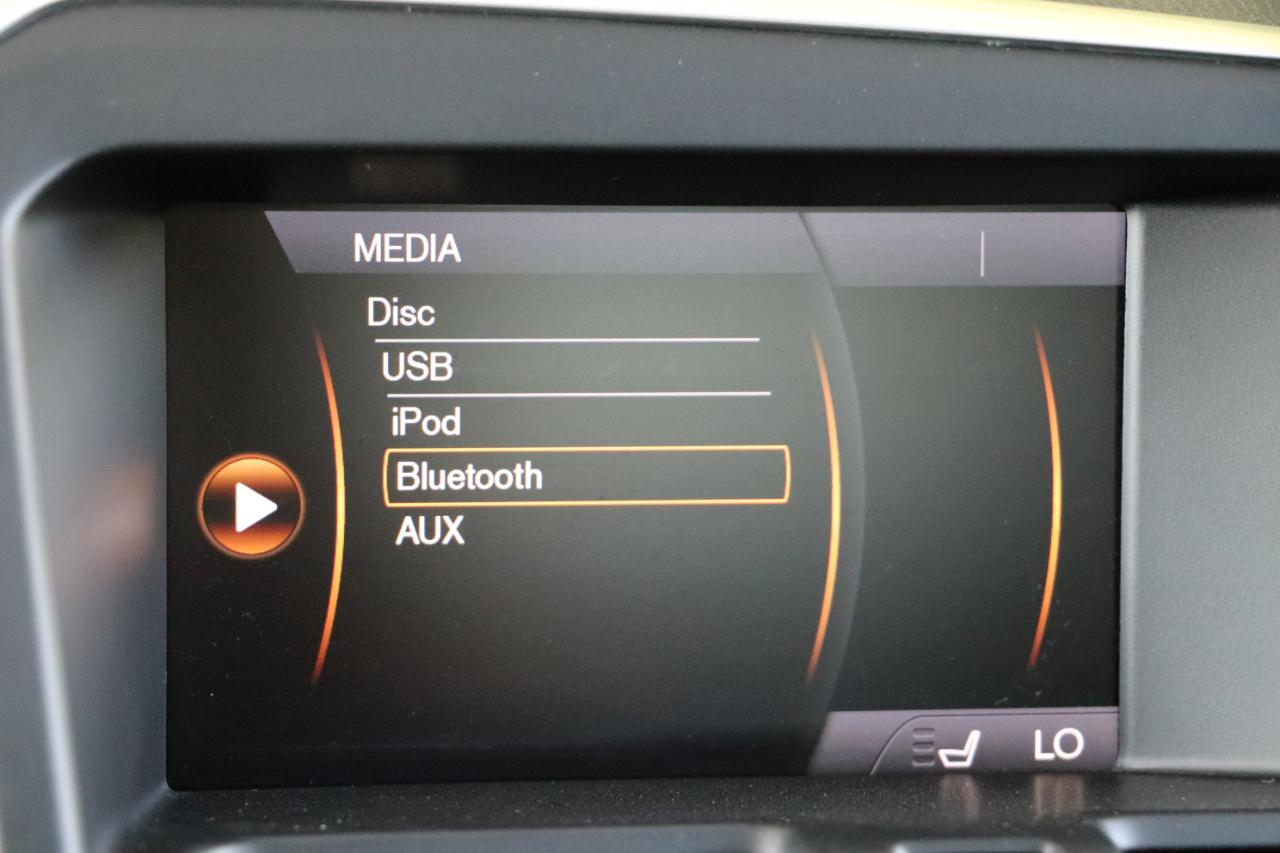 Volvo XC60 AWD 4dr T6 R-Design Platinum 2015
