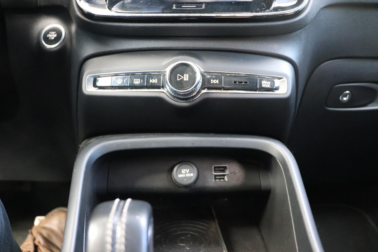 Volvo XC40 T4 FWD R-Design 2019