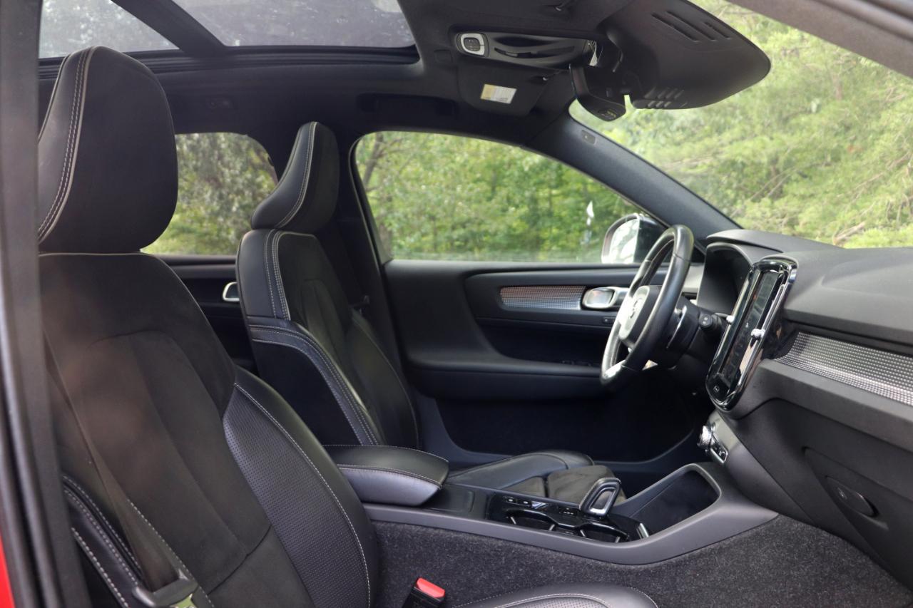 Volvo XC40 T4 FWD R-Design 2019