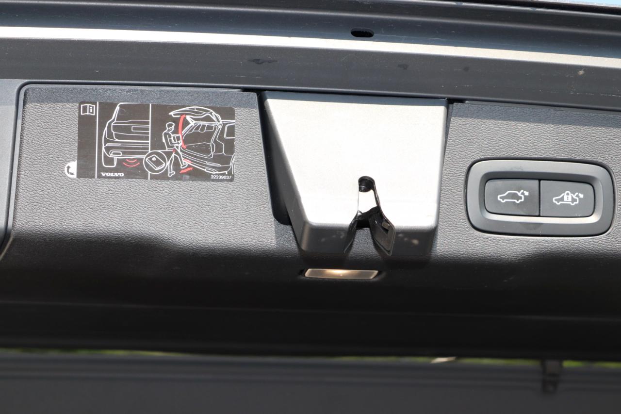 Volvo XC60 T8 eAWD Plug-In Hybrid Inscription 2020
