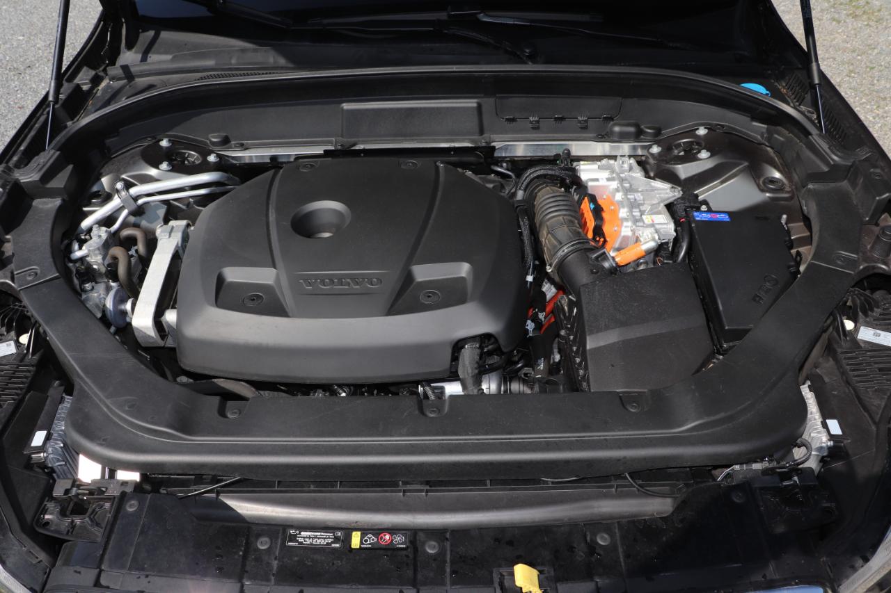 Volvo XC60 T8 eAWD Plug-In Hybrid Inscription 2020
