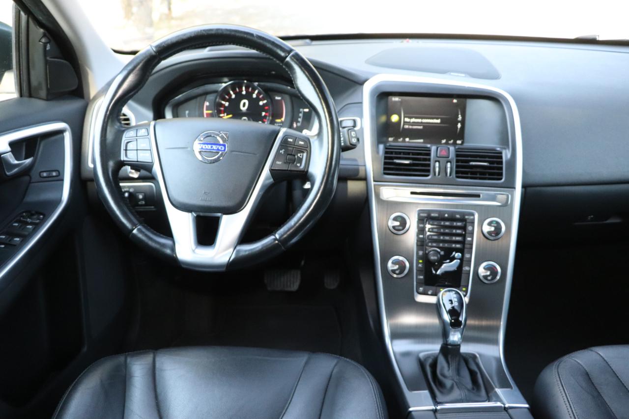 Volvo XC60 2015.5 AWD 4dr T6 Platinum 2015