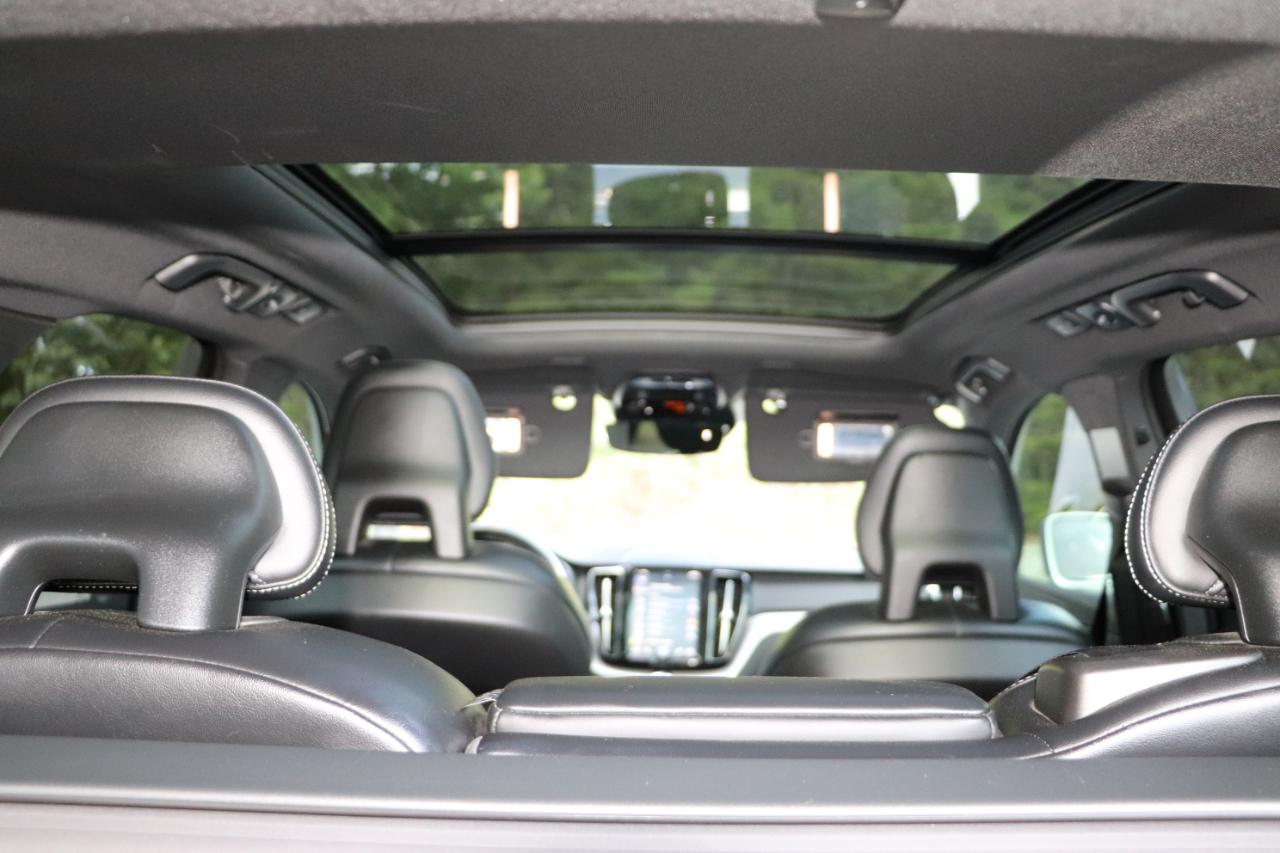 Volvo XC60 T6 AWD R-Design 2018
