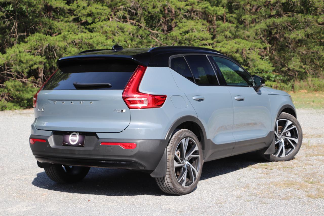 Volvo XC40 T5 AWD R-Design 2022