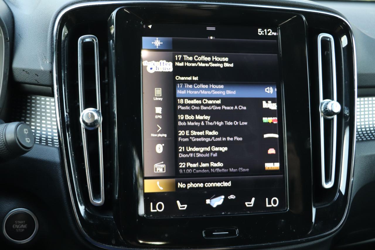 Volvo XC40 T5 AWD R-Design 2022
