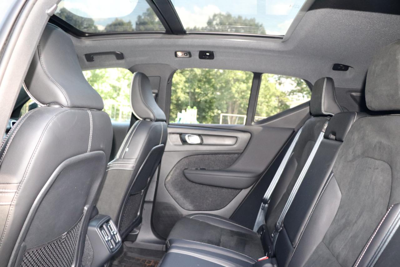 Volvo XC40 T5 AWD R-Design 2022