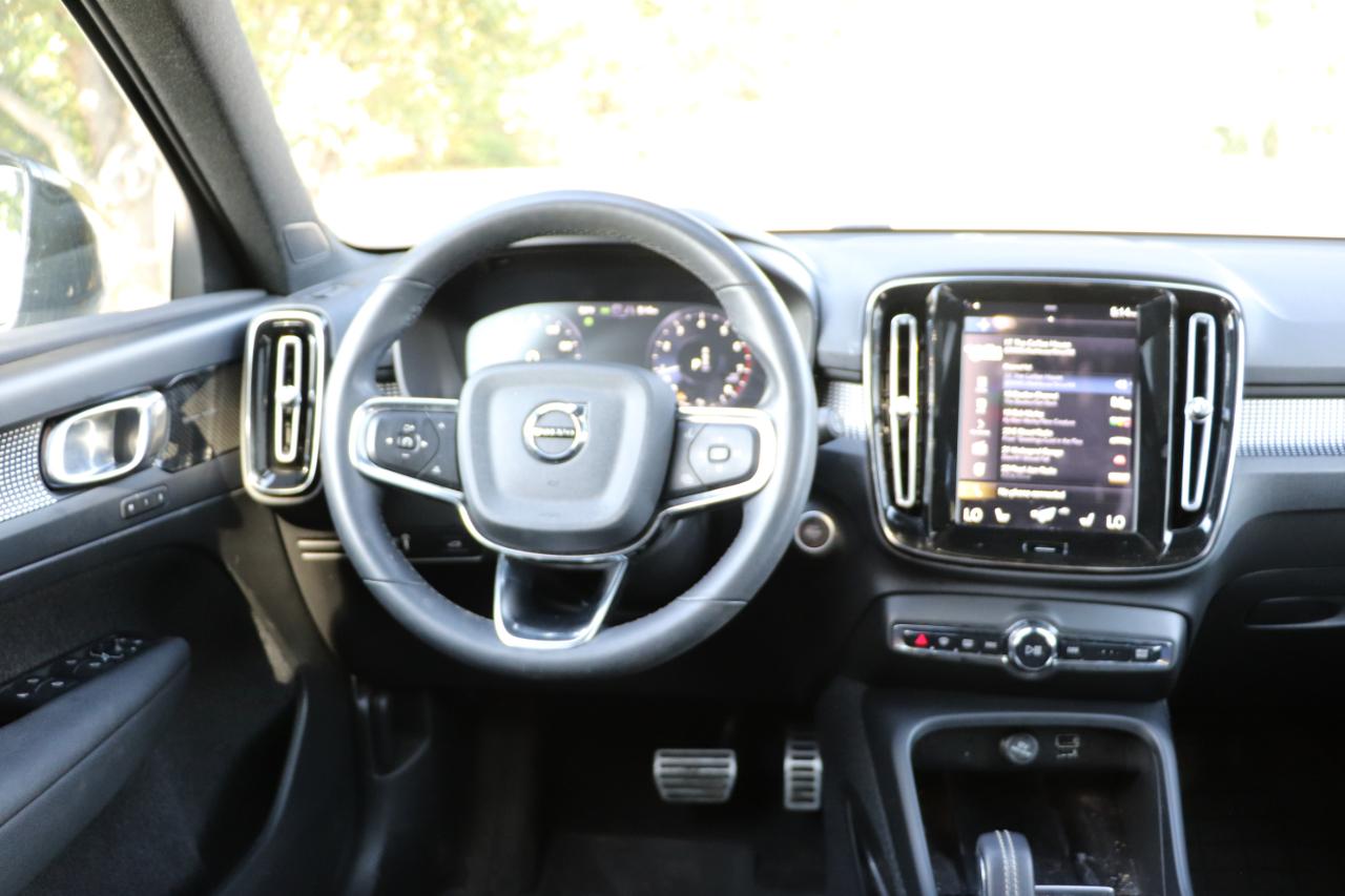 Volvo XC40 T5 AWD R-Design 2022