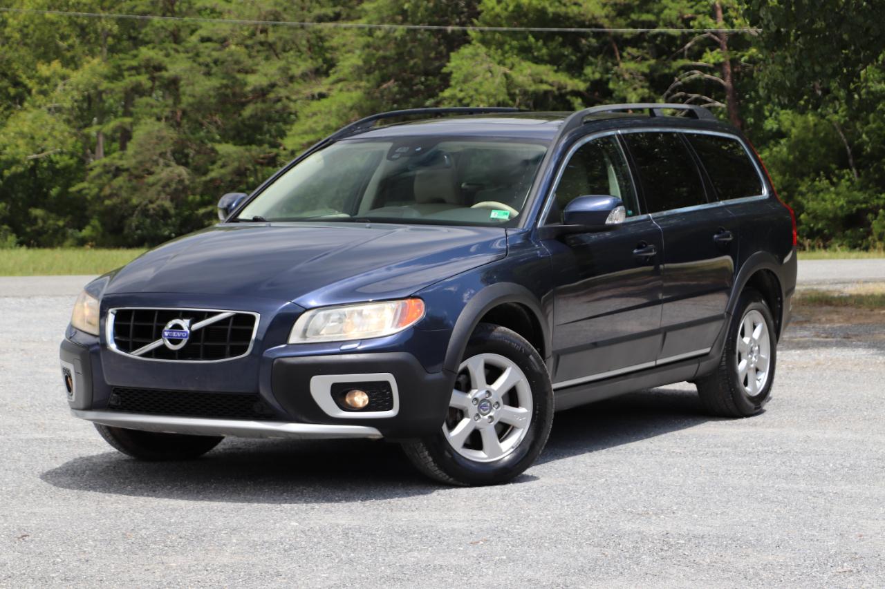 Volvo XC70 4dr Wgn 3.2L PZEV 2012