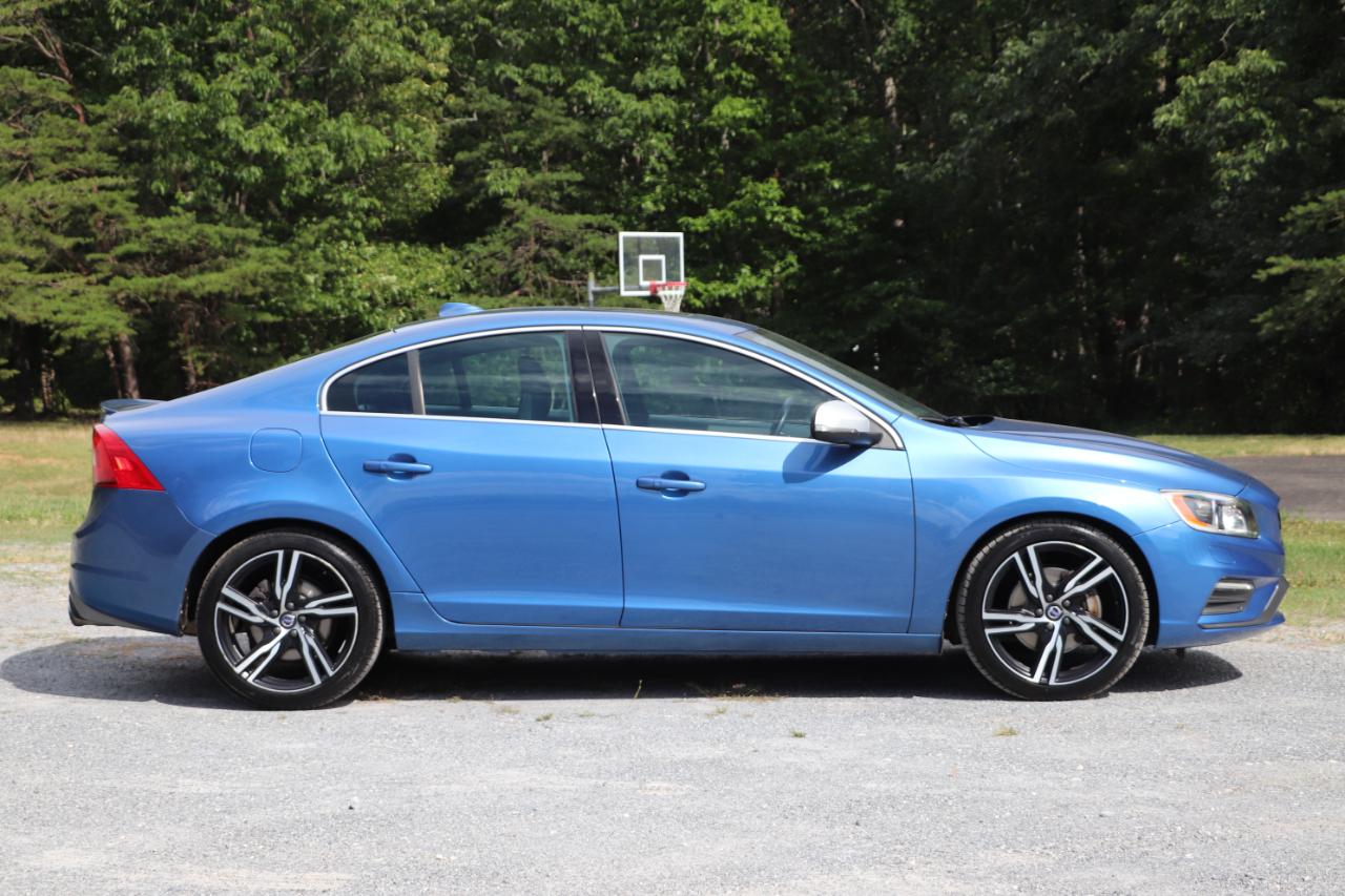 Volvo S60 T6 R-Design Platinum AWD 2017