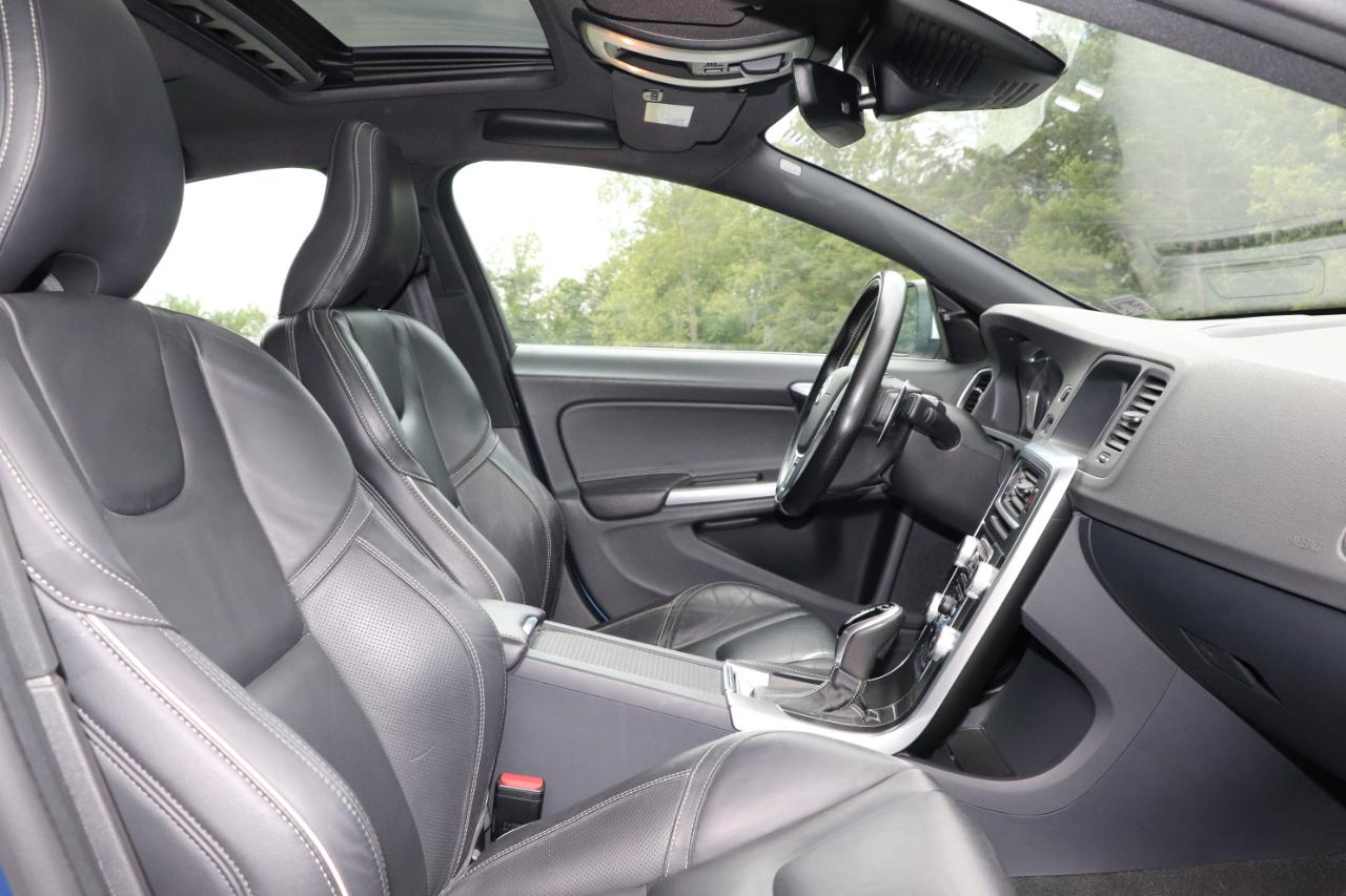 Volvo S60 T6 R-Design Platinum AWD 2017