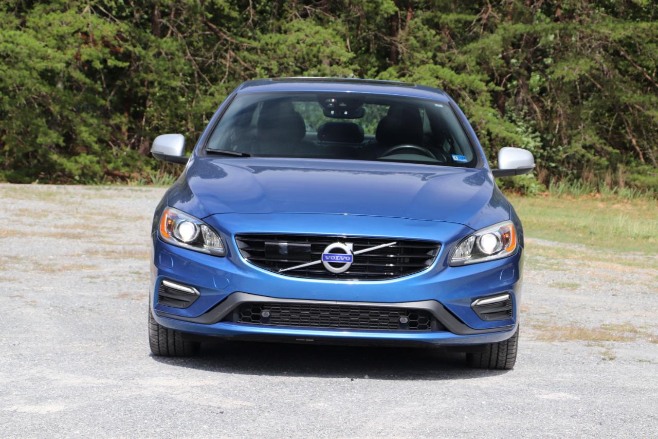 Volvo S60 T6 R-Design Platinum AWD 2017
