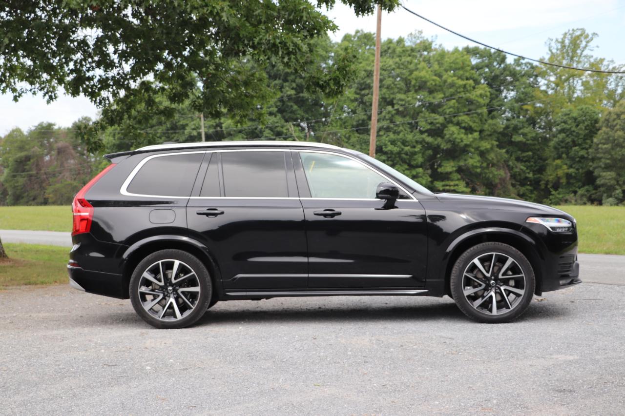 Volvo XC90 T6 AWD Momentum 6P 2022