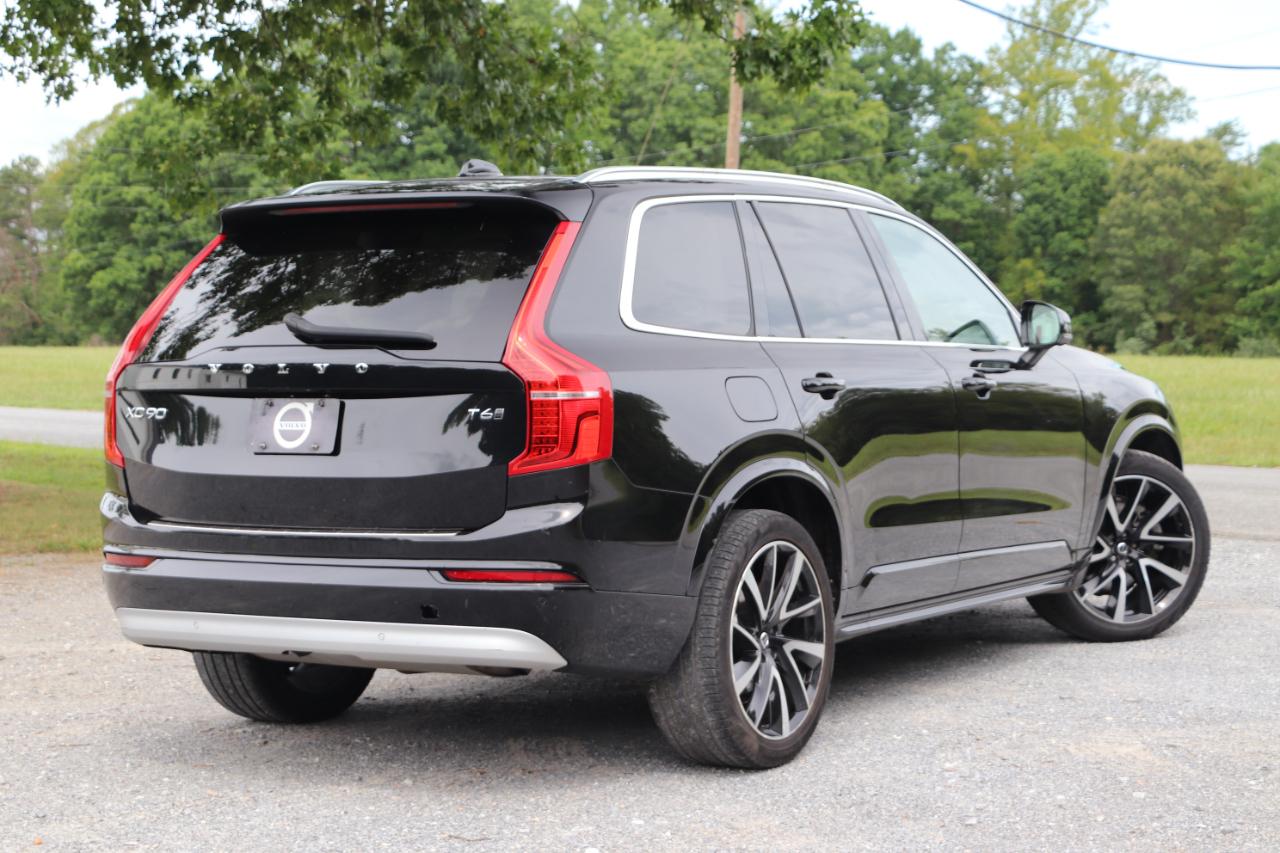 Volvo XC90 T6 AWD Momentum 6P 2022
