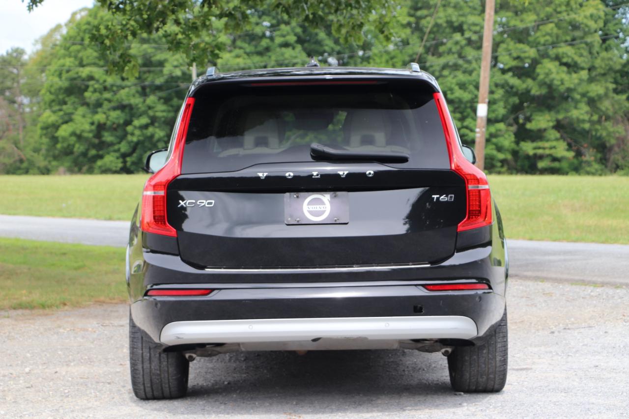 Volvo XC90 T6 AWD Momentum 6P 2022