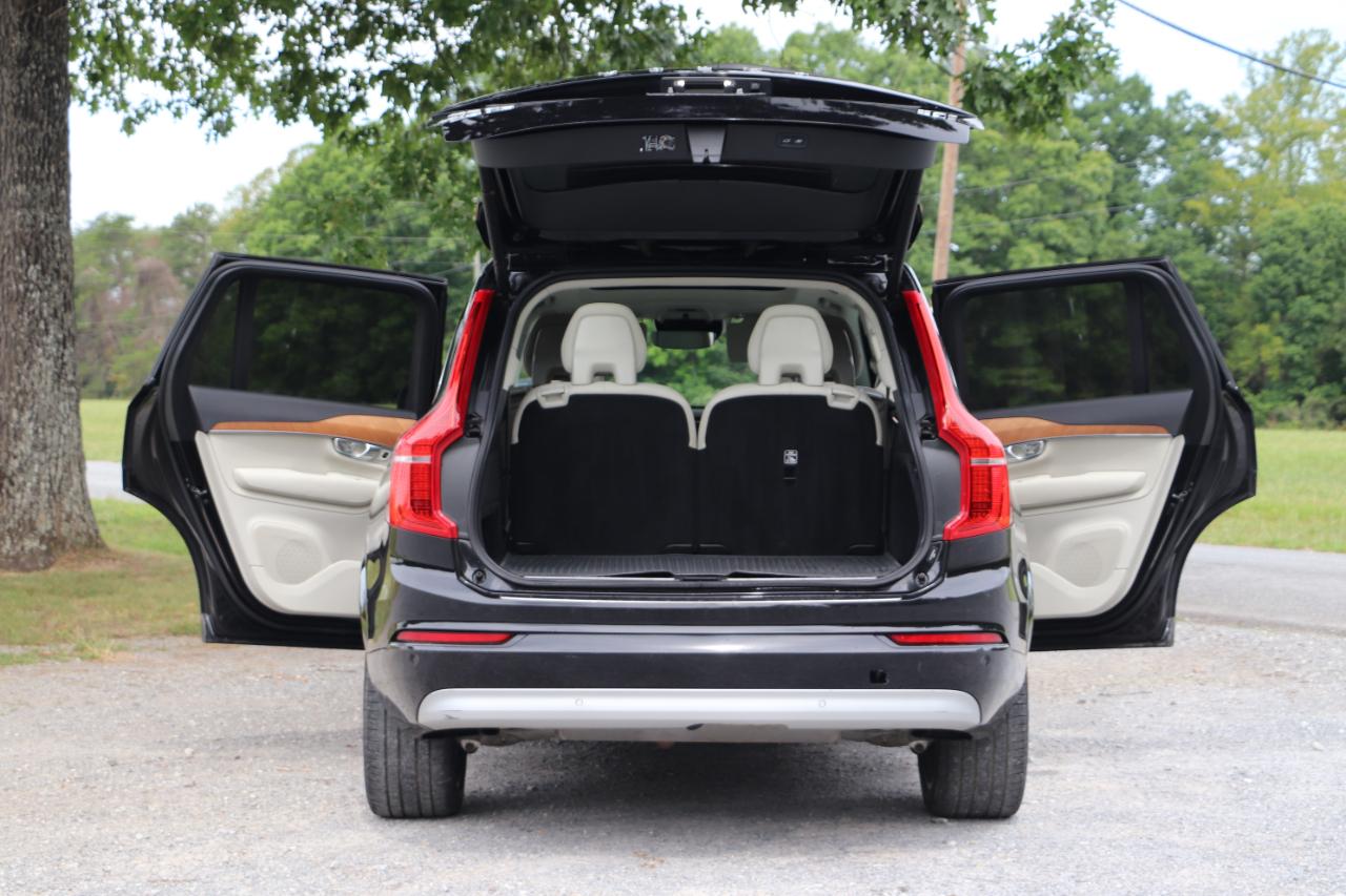 Volvo XC90 T6 AWD Momentum 6P 2022