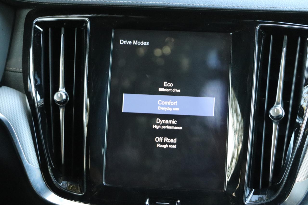 Volvo V60 Cross Country T5 AWD 2019