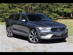 2019 Volvo V60 Cross Country 