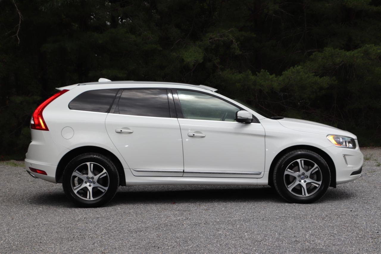 Volvo XC60 2015.5 AWD 4dr T6 2015
