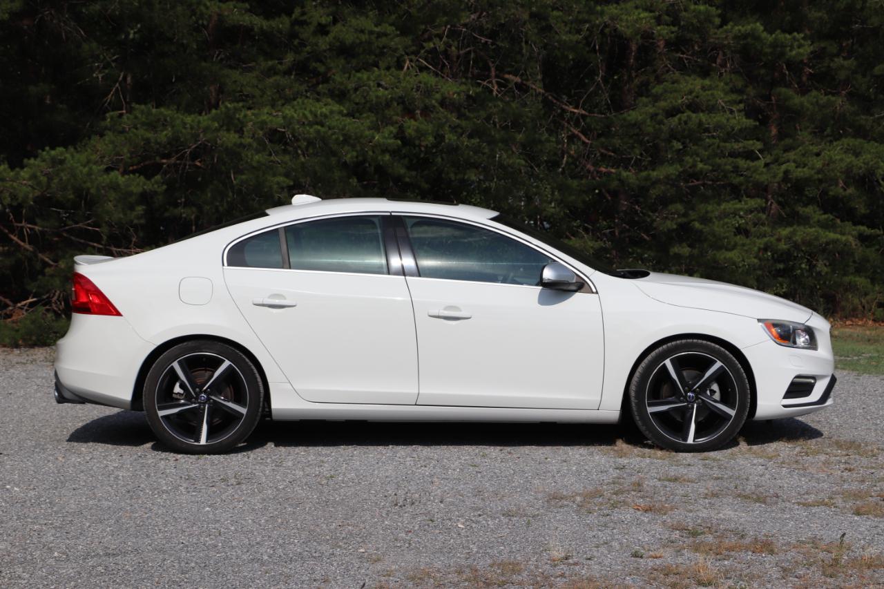 Volvo S60 4dr Sdn T5 Drive-E R-Design Special Edition FWD 2016