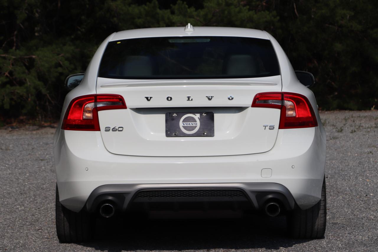 Volvo S60 4dr Sdn T5 Drive-E R-Design Special Edition FWD 2016