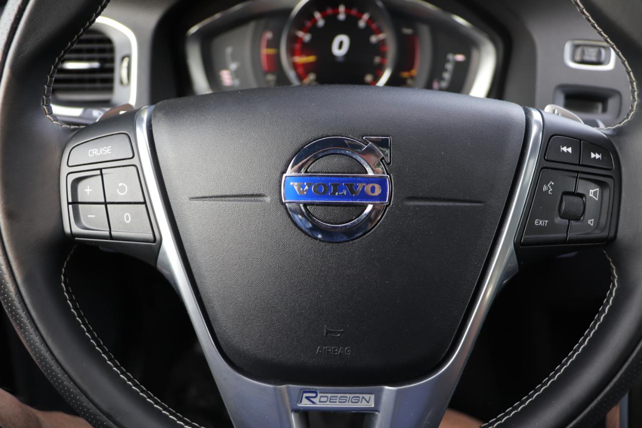 Volvo S60 4dr Sdn T5 Drive-E R-Design Special Edition FWD 2016