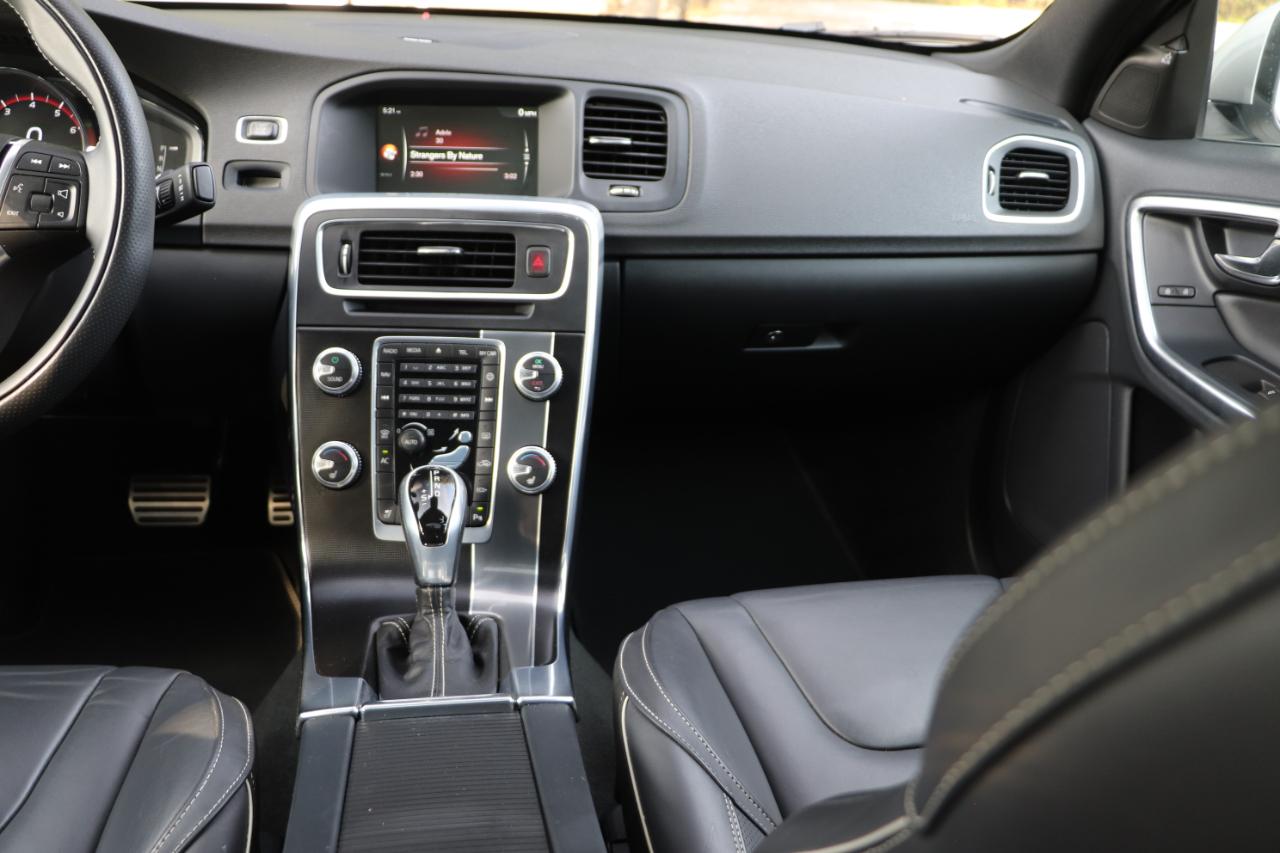 Volvo S60 4dr Sdn T5 Drive-E R-Design Special Edition FWD 2016