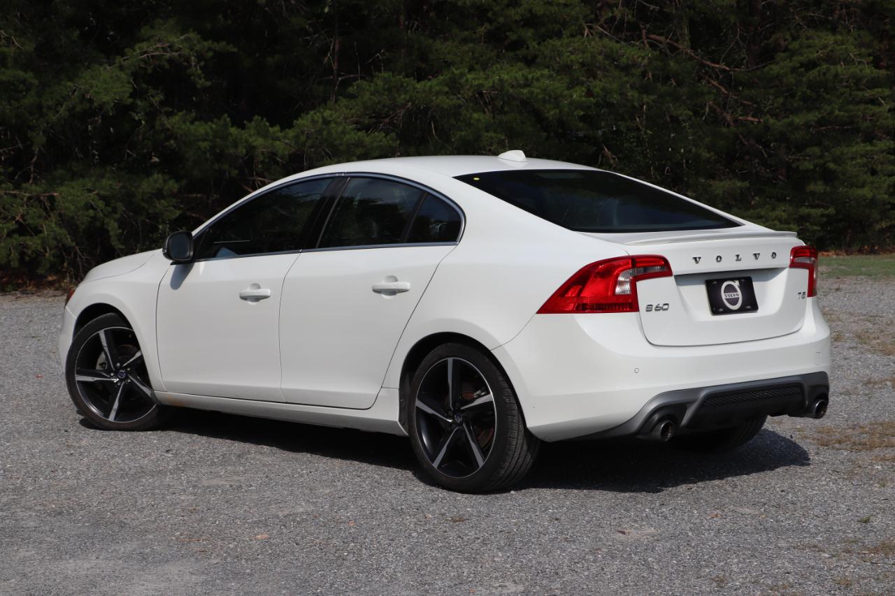 Volvo S60 4dr Sdn T5 Drive-E R-Design Special Edition FWD 2016