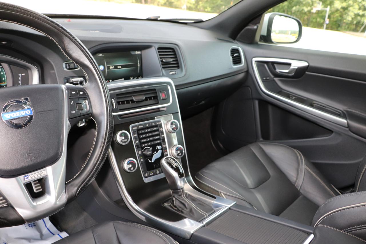 Volvo S60 4dr Sdn T5 Drive-E R-Design Special Edition FWD 2016