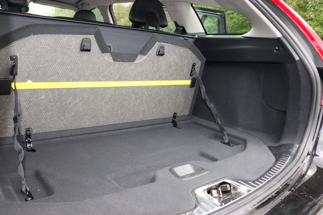 Volvo V60 4dr Wgn T5 Premier AWD 2016