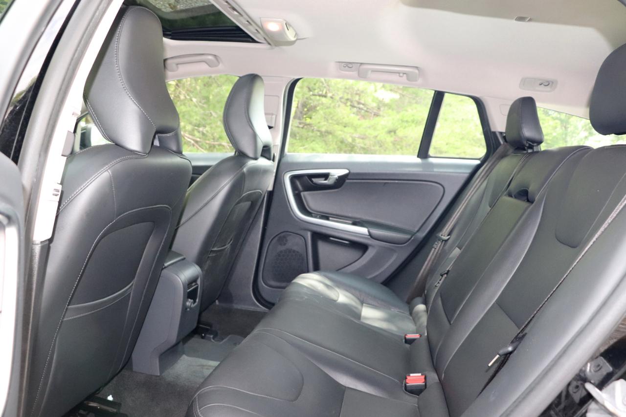 Volvo V60 4dr Wgn T5 Premier AWD 2016