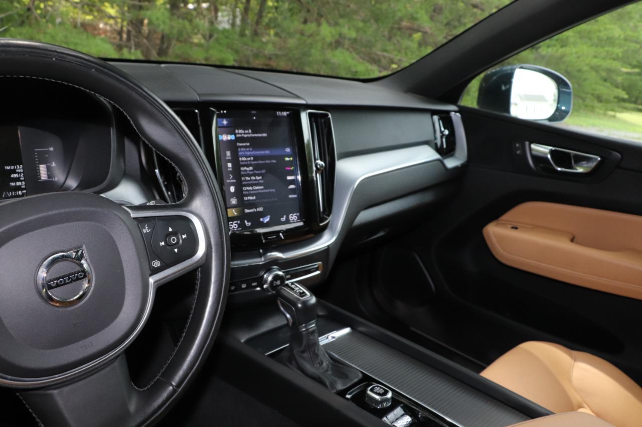Volvo XC60 T6 AWD Momentum 2019