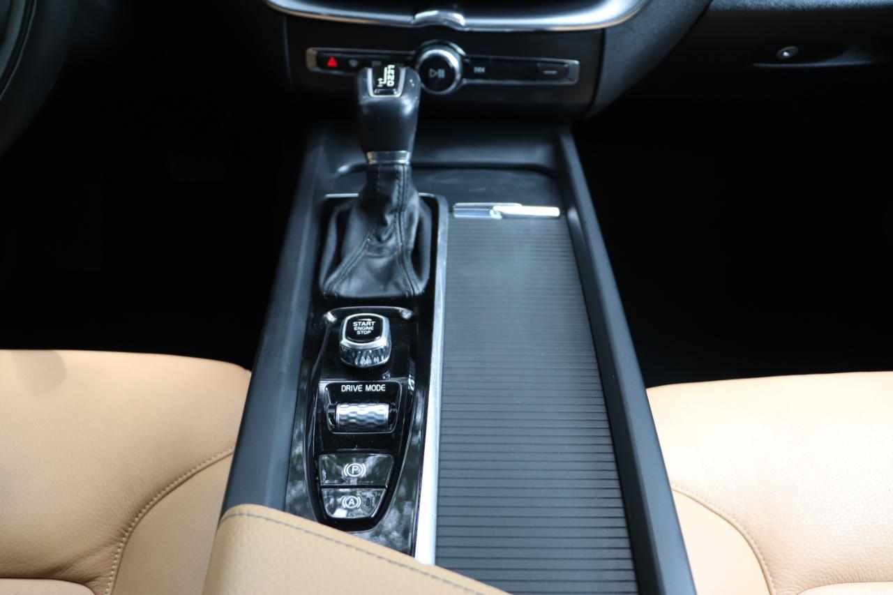 Volvo XC60 T6 AWD Momentum 2019