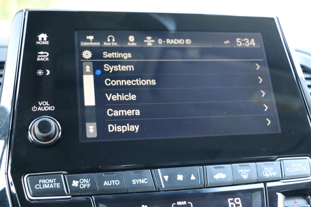 Honda Odyssey Touring Auto 2018