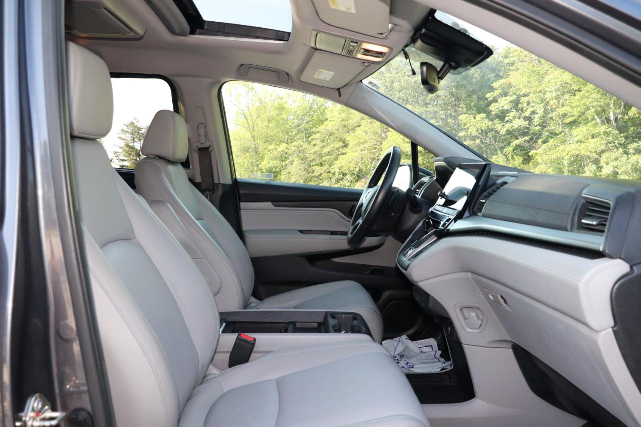 Honda Odyssey Touring Auto 2018