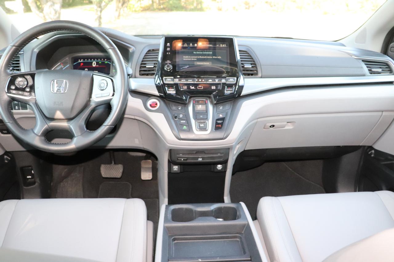 Honda Odyssey Touring Auto 2018