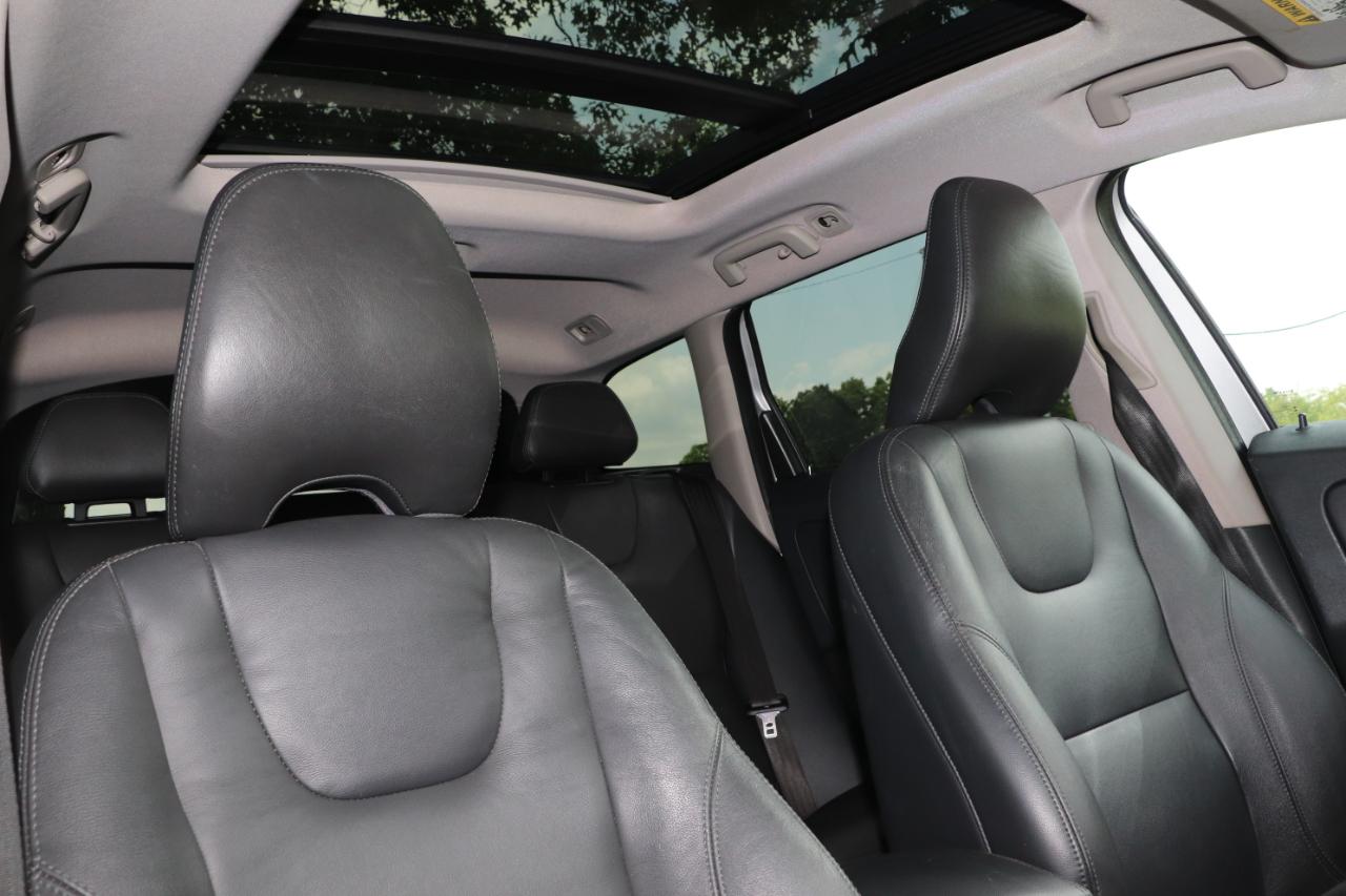 Volvo XC60 AWD 4dr T5 Premier 2016