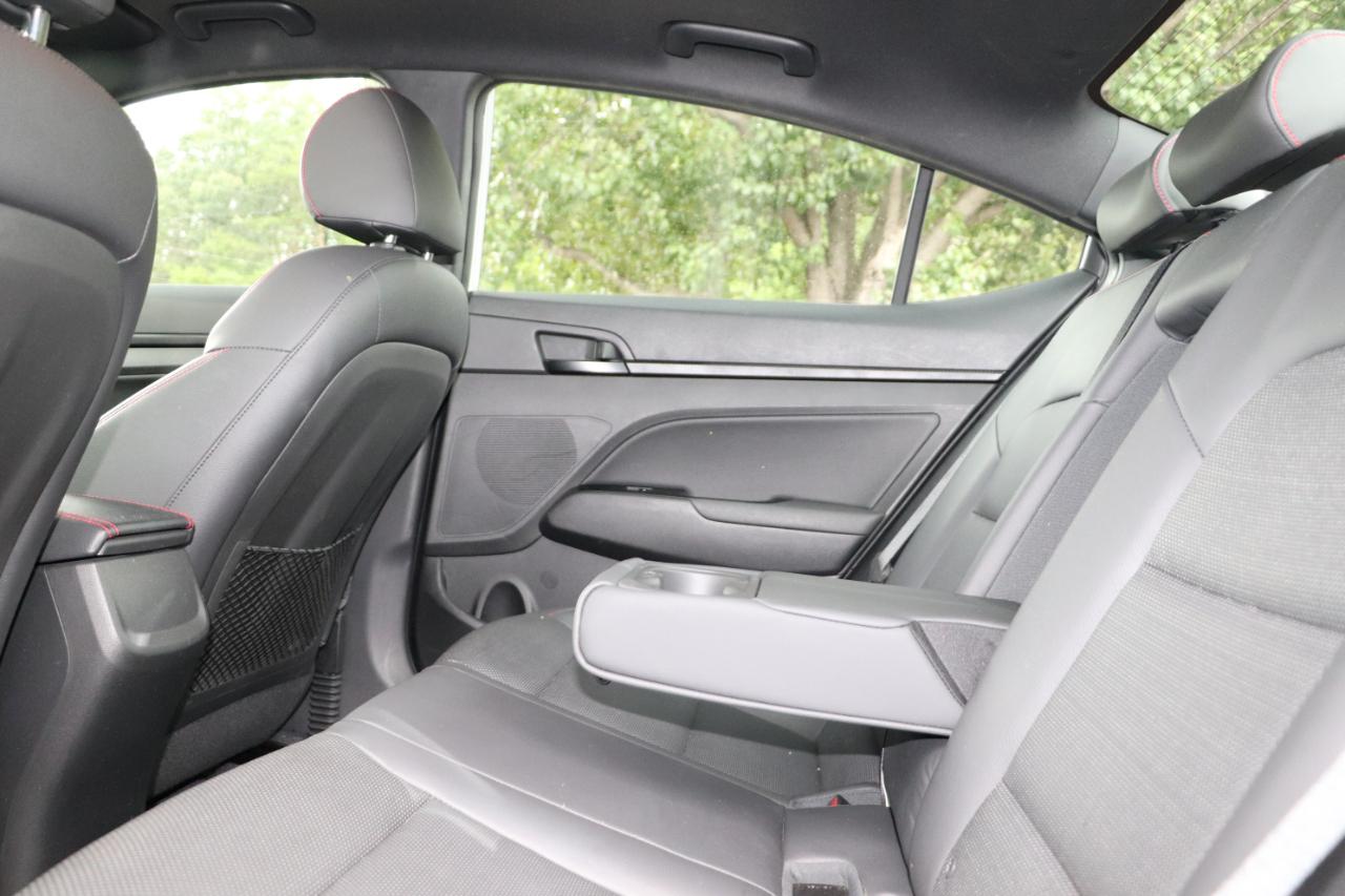 Hyundai Elantra  2018