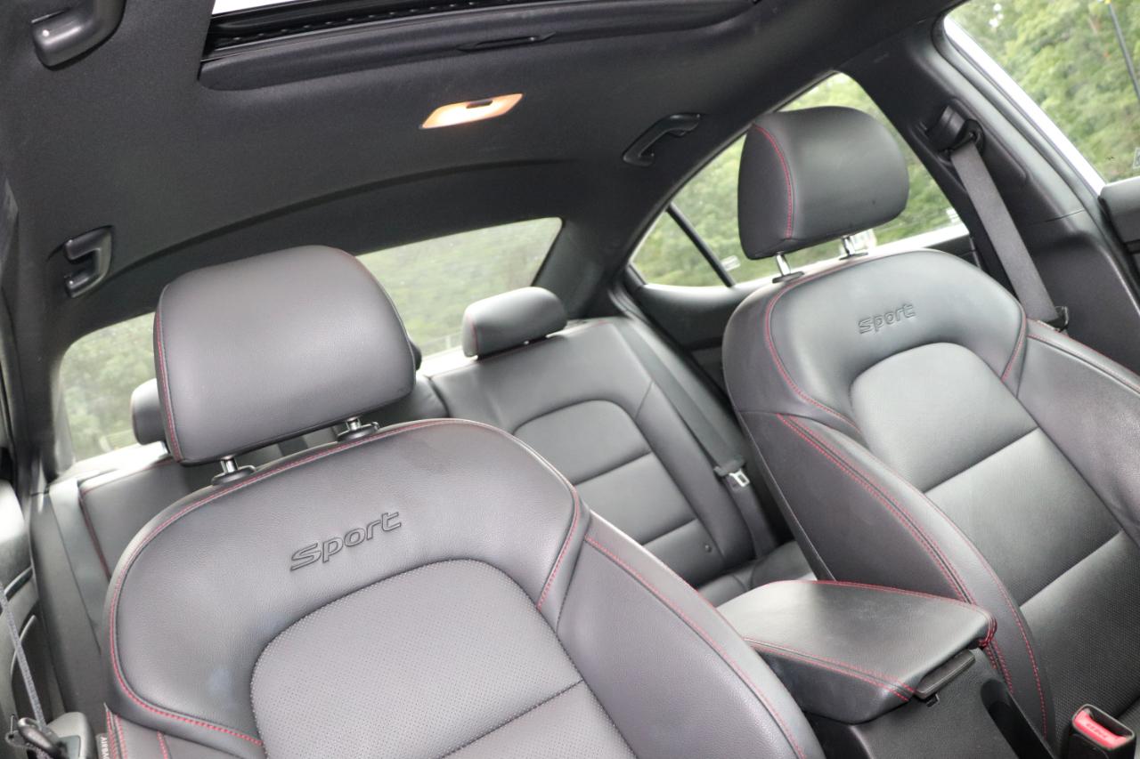 Hyundai Elantra  2018