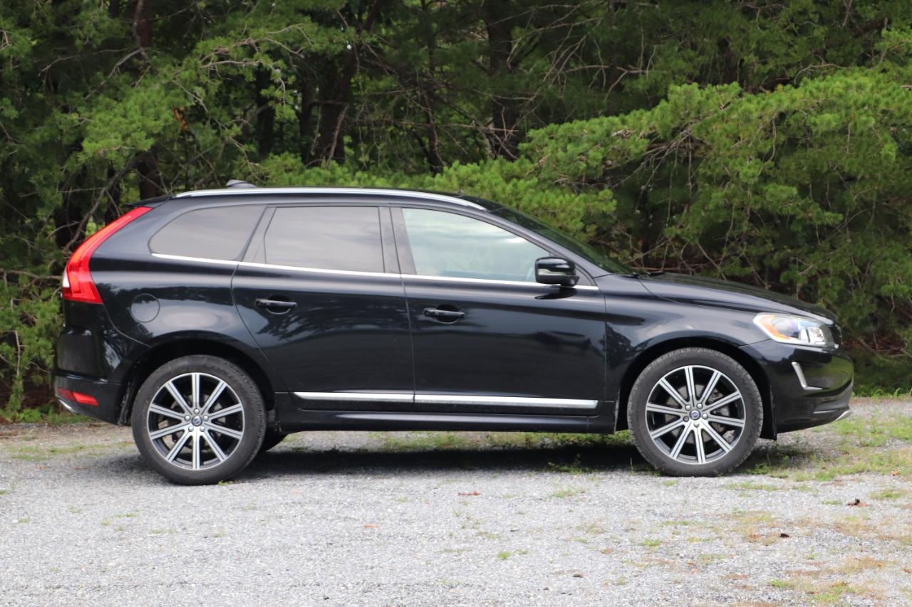 Volvo XC60 2015.5 AWD 4dr T6 Platinum 2015