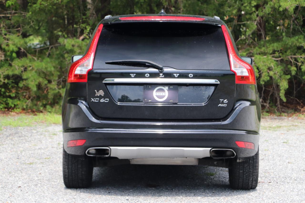 Volvo XC60 2015.5 AWD 4dr T6 Platinum 2015