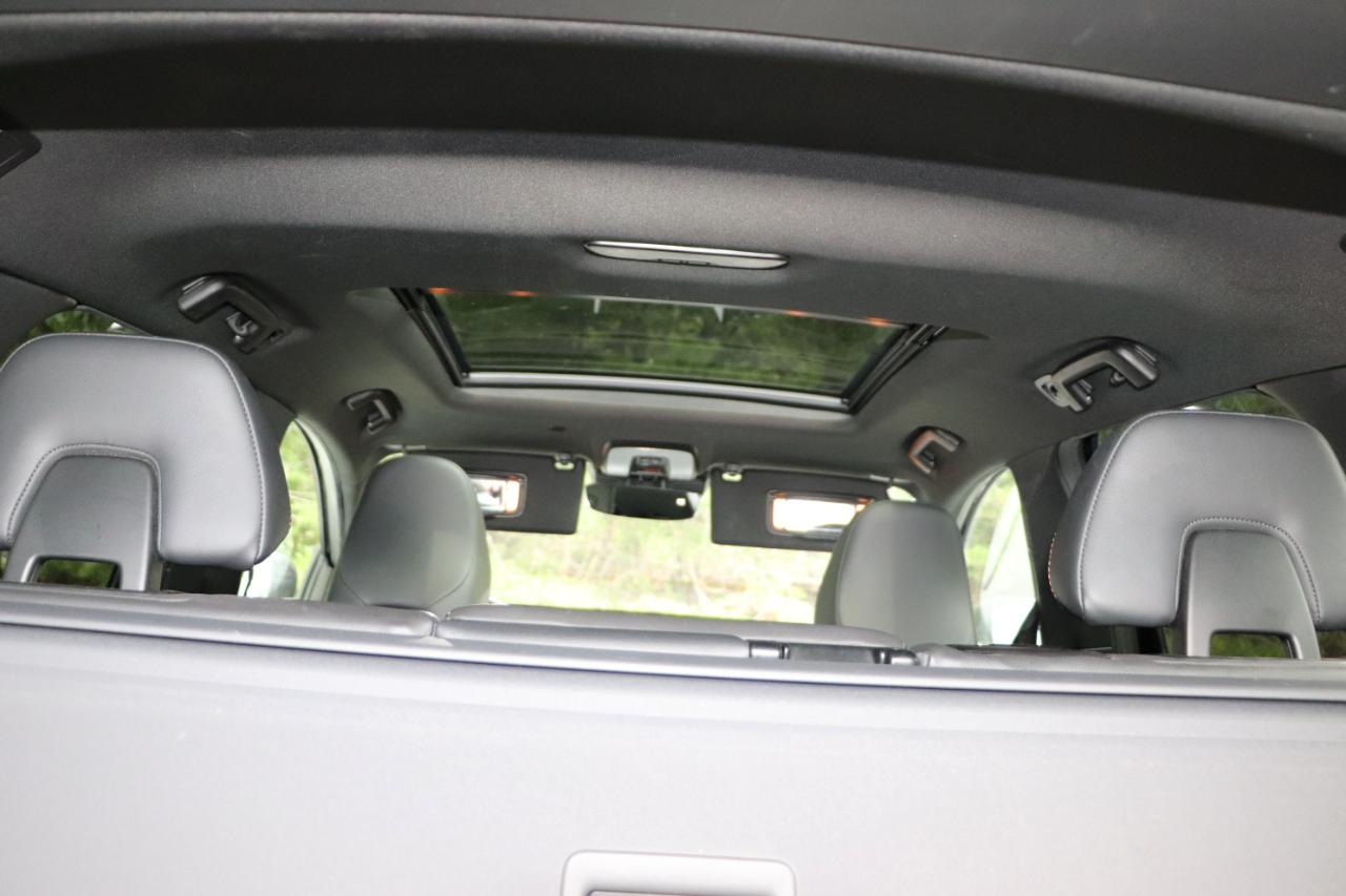Volvo XC60 2015.5 AWD 4dr T6 Platinum 2015
