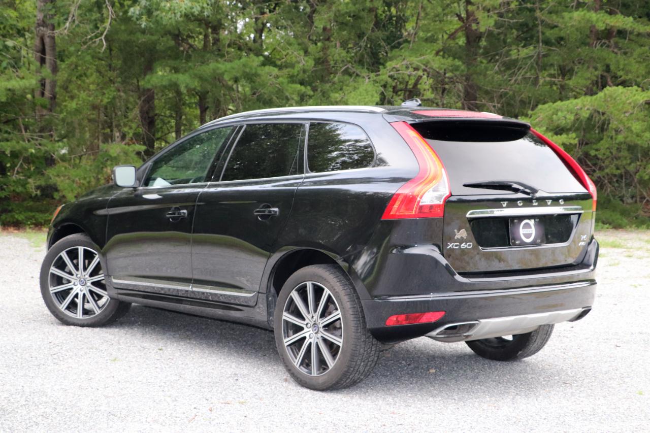 Volvo XC60 2015.5 AWD 4dr T6 Platinum 2015