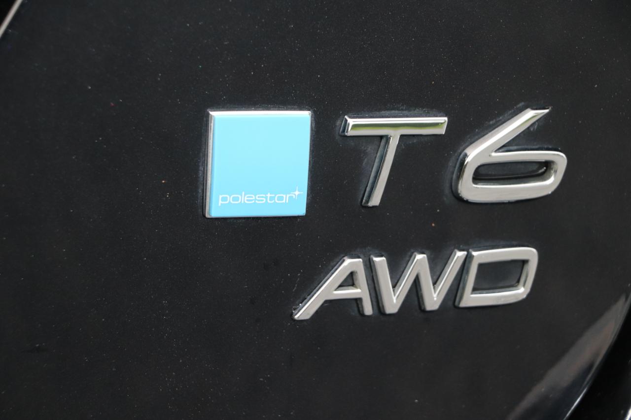 Volvo XC60 2015.5 AWD 4dr T6 R-Design Platinum 2015