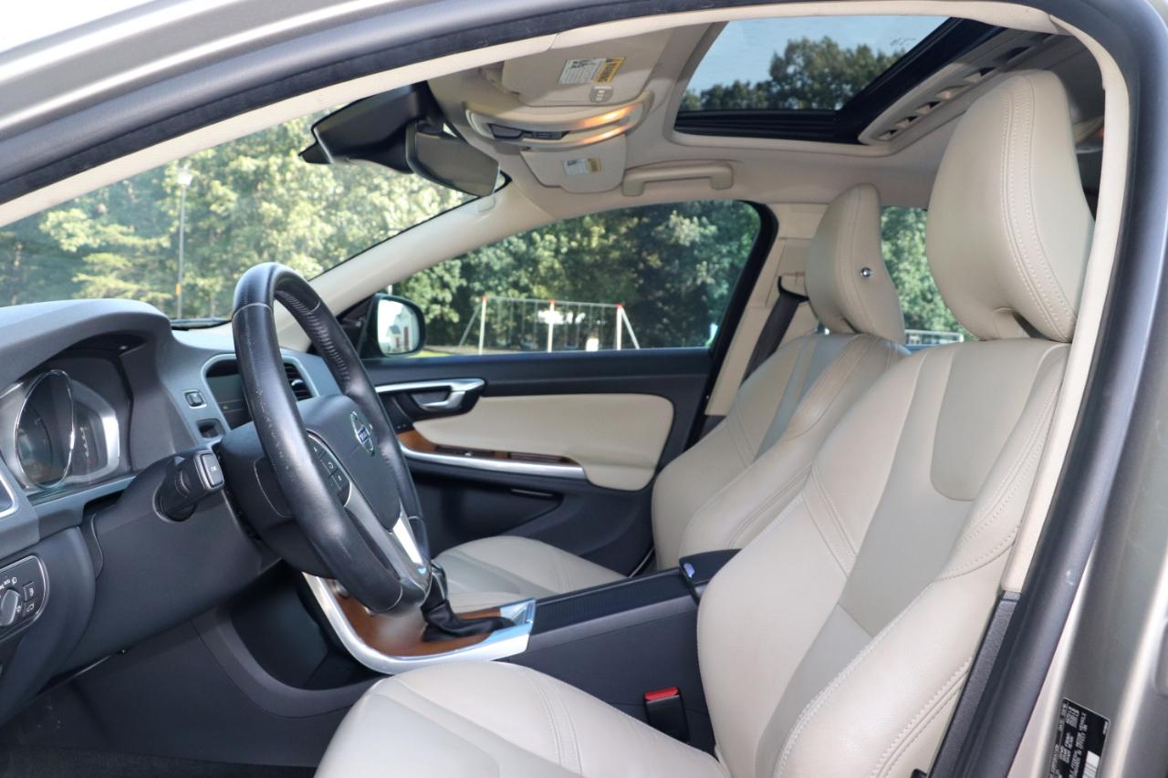 Volvo S60 Inscription 4dr Sdn T5 Drive-E Premier FWD 2016