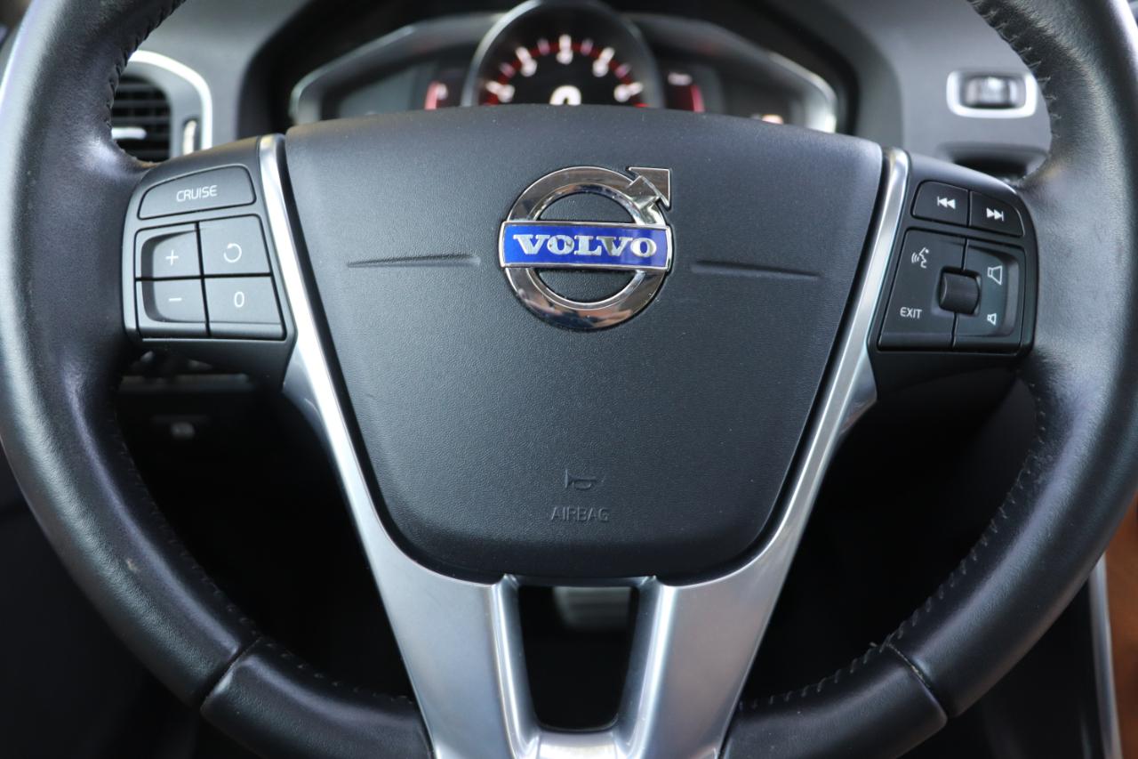 Volvo S60 Inscription 4dr Sdn T5 Drive-E Premier FWD 2016