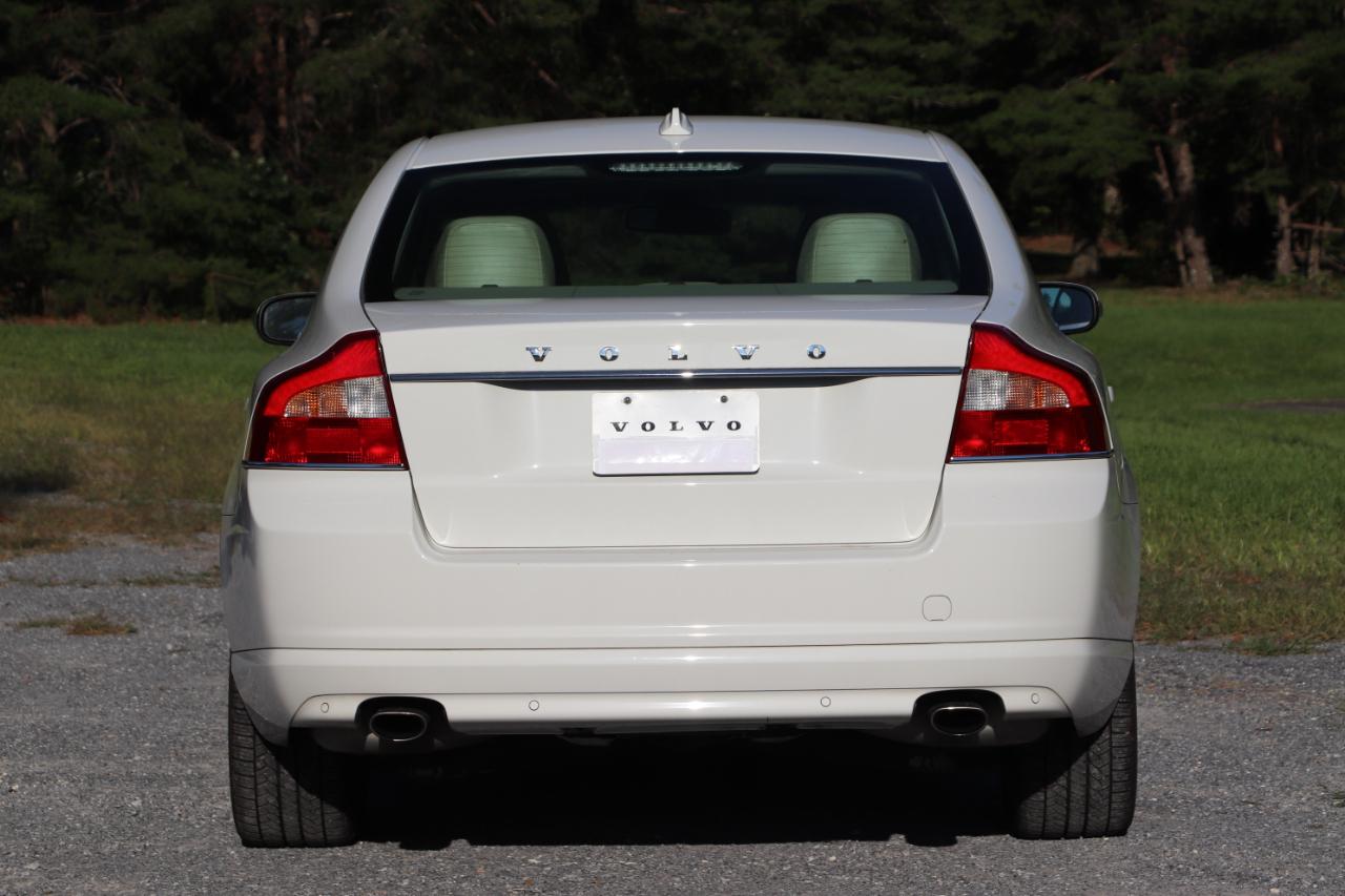 Volvo S80 4dr Sdn I6 Turbo AWD 2010