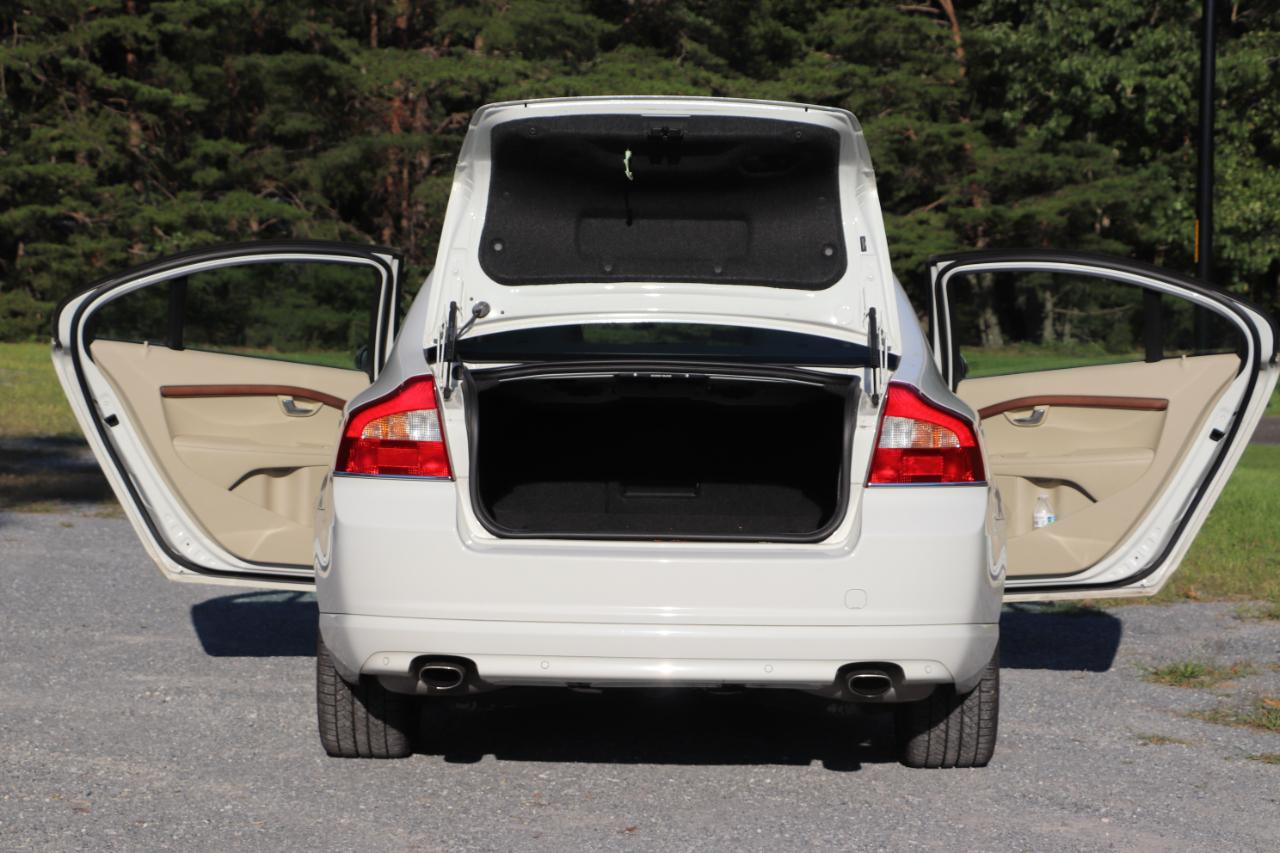 Volvo S80 4dr Sdn I6 Turbo AWD 2010