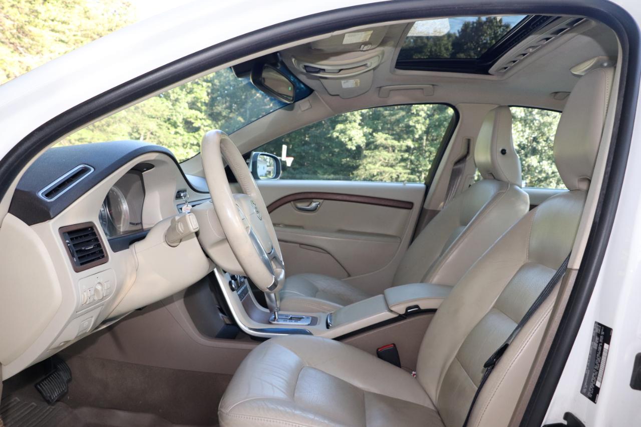 Volvo S80 4dr Sdn I6 Turbo AWD 2010