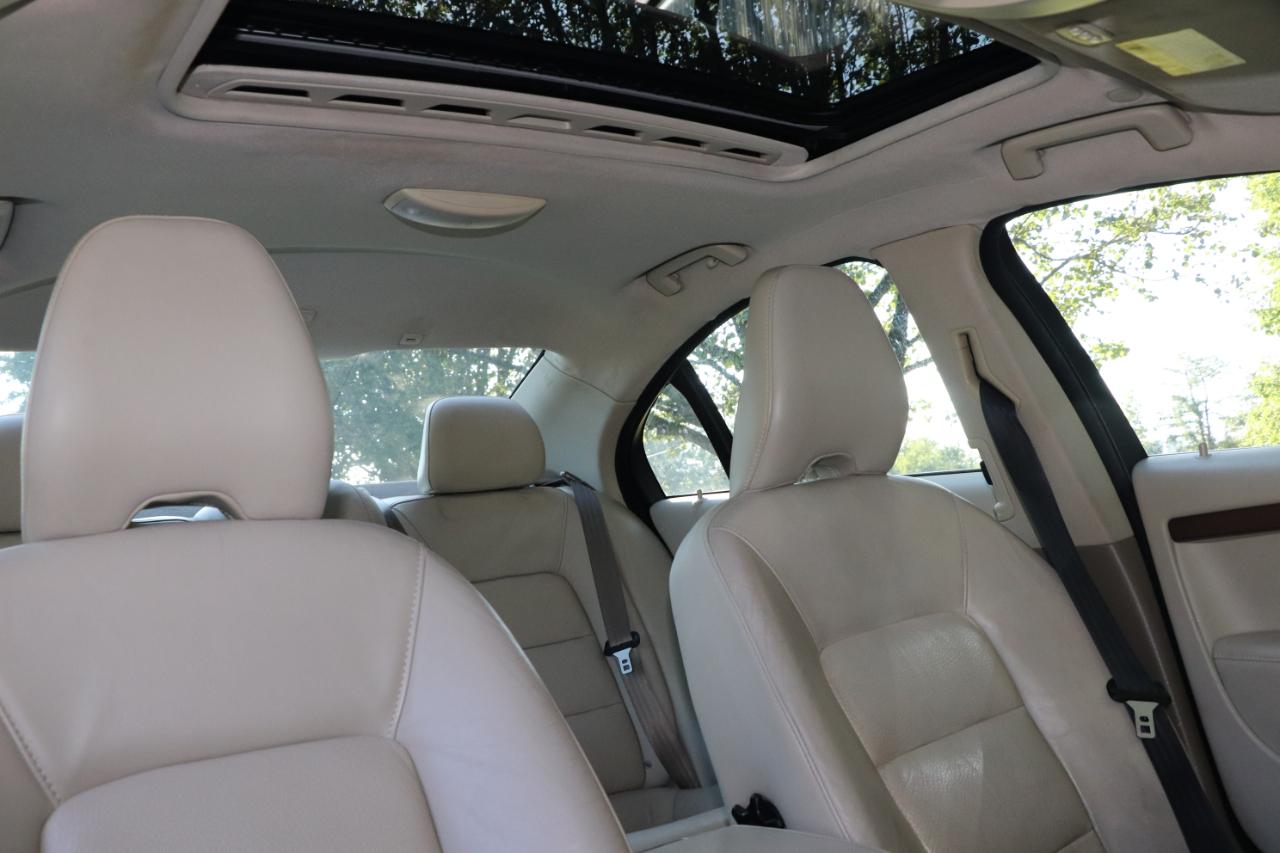 Volvo S80 4dr Sdn I6 Turbo AWD 2010